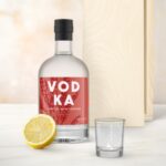 Bild von vodka geschenkset mit glas yjpg | Individuelle 🎁 persönliche 🎁 personalisierte Geschenke bedruckt ▪ bestickt ▪ graviert