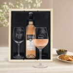 Bild von   geschenkset wein mit glaesernjpg | Individuelle 🎁 persönliche 🎁 personalisierte Geschenke bedruckt ▪ bestickt ▪ graviert