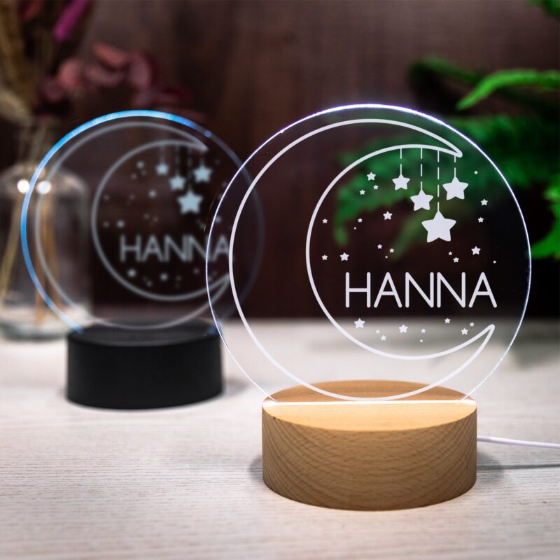 Bild von led mond mit personalisierungjpg | Individuelle 🎁 persönliche 🎁 personalisierte Geschenke bedruckt ▪ bestickt ▪ graviert