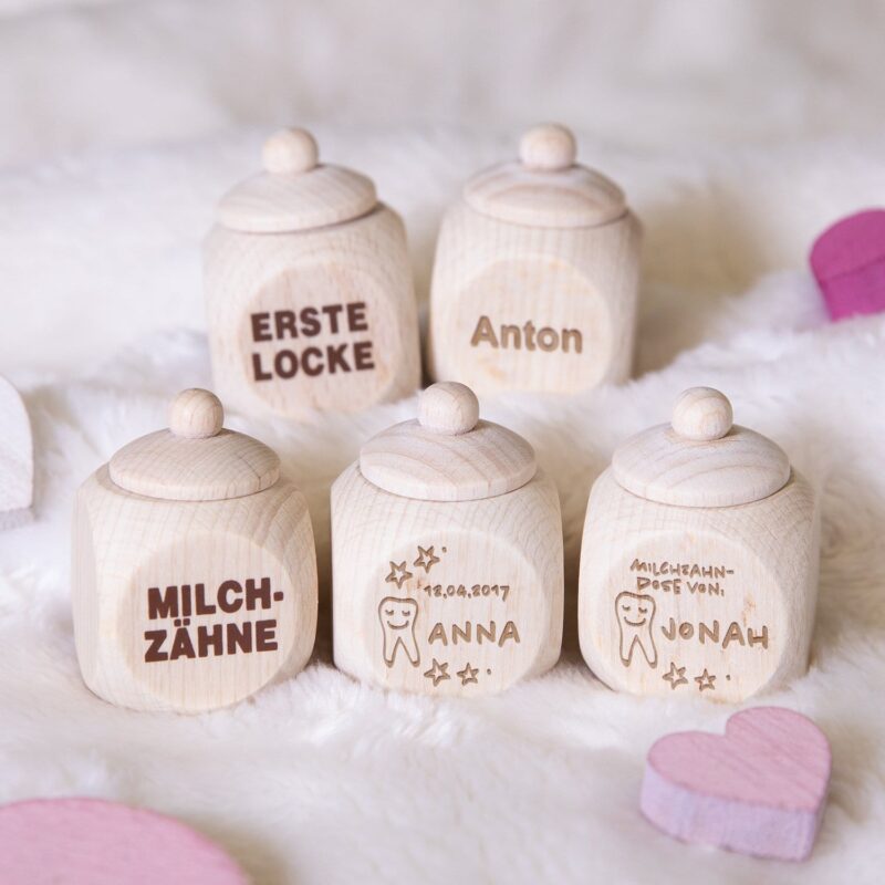 Bild von   milchzahndose aus holz mit perjpg | Individuelle 🎁 persönliche 🎁 personalisierte Geschenke bedruckt ▪ bestickt ▪ graviert