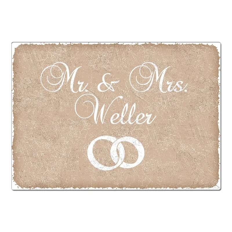 Bild von   schild mr und mrs mit name ajpg | Individuelle 🎁 persönliche 🎁 personalisierte Geschenke bedruckt ▪ bestickt ▪ graviert