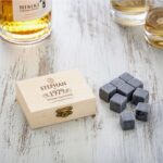 Bild von whiskysteine in edler holzboxjpg | Individuelle 🎁 persönliche 🎁 personalisierte Geschenke bedruckt ▪ bestickt ▪ graviert