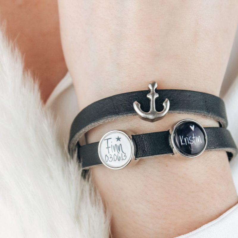 Bild von lederarmband dunkelblau mit scjpg | Individuelle 🎁 persönliche 🎁 personalisierte Geschenke bedruckt ▪ bestickt ▪ graviert