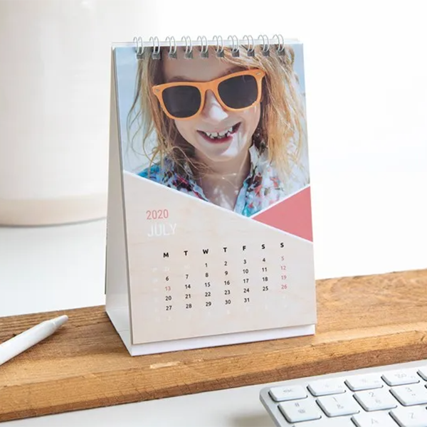 Bild von   tischkalender kleinjpg | Individuelle 🎁 persönliche 🎁 personalisierte Geschenke bedruckt ▪ bestickt ▪ graviert