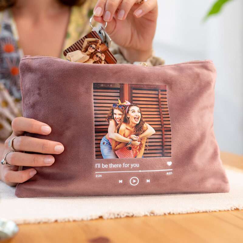 Bild von   samtbeutel mit eigenem textjpg | Individuelle 🎁 persönliche 🎁 personalisierte Geschenke bedruckt ▪ bestickt ▪ graviert